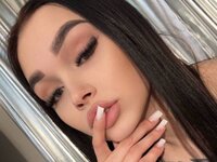 View SelinRynn’s Exclusive Cam Show